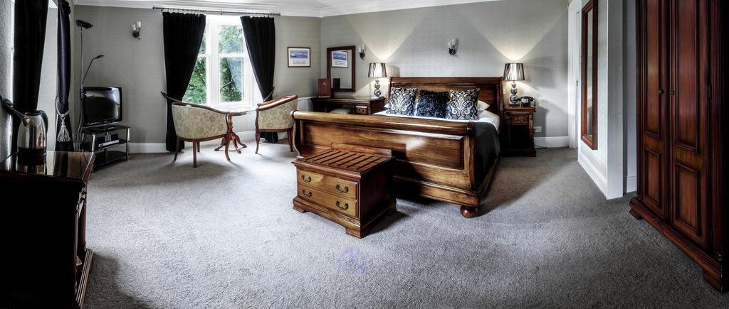 Invergarry Hotel Room photo